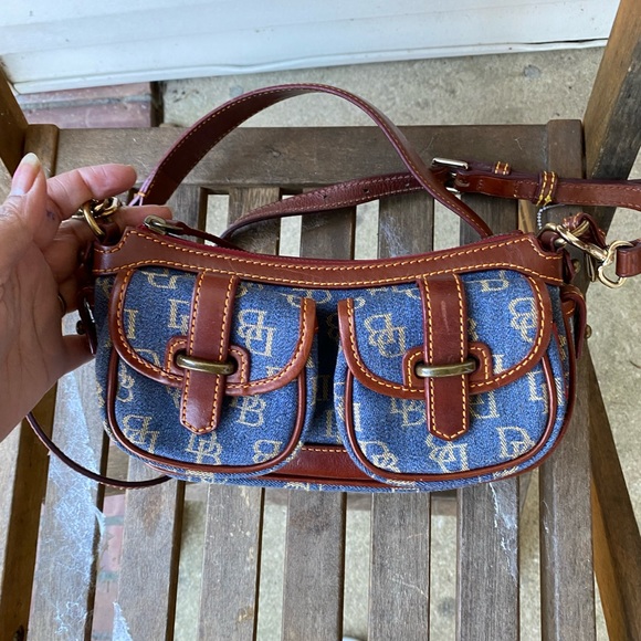 Dooney&BourkeDenim Signature Saddle Bag - Picture 14 of 14